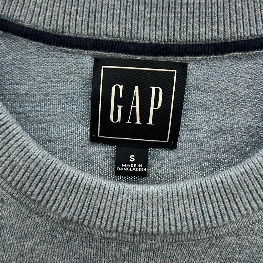New With Tags Men’s Gap Sweater - Picture 2 of 5